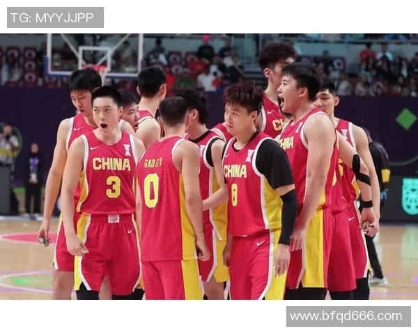 CBA球队战术创新引领潮流 新兴球员崭露头角推动联赛发展